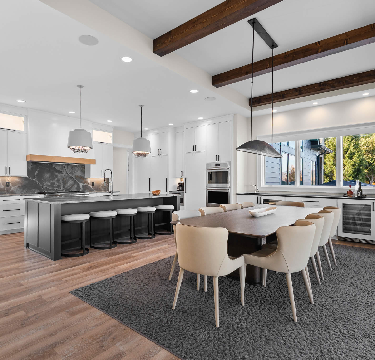 Norris Lake House Interior